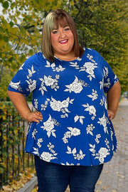 72 OR 68  PSS-L {Color Me In} ***SALE***Blue Tunic W/ Flower Detail EXTENDED PLUS SIZE 3X 4X 5X