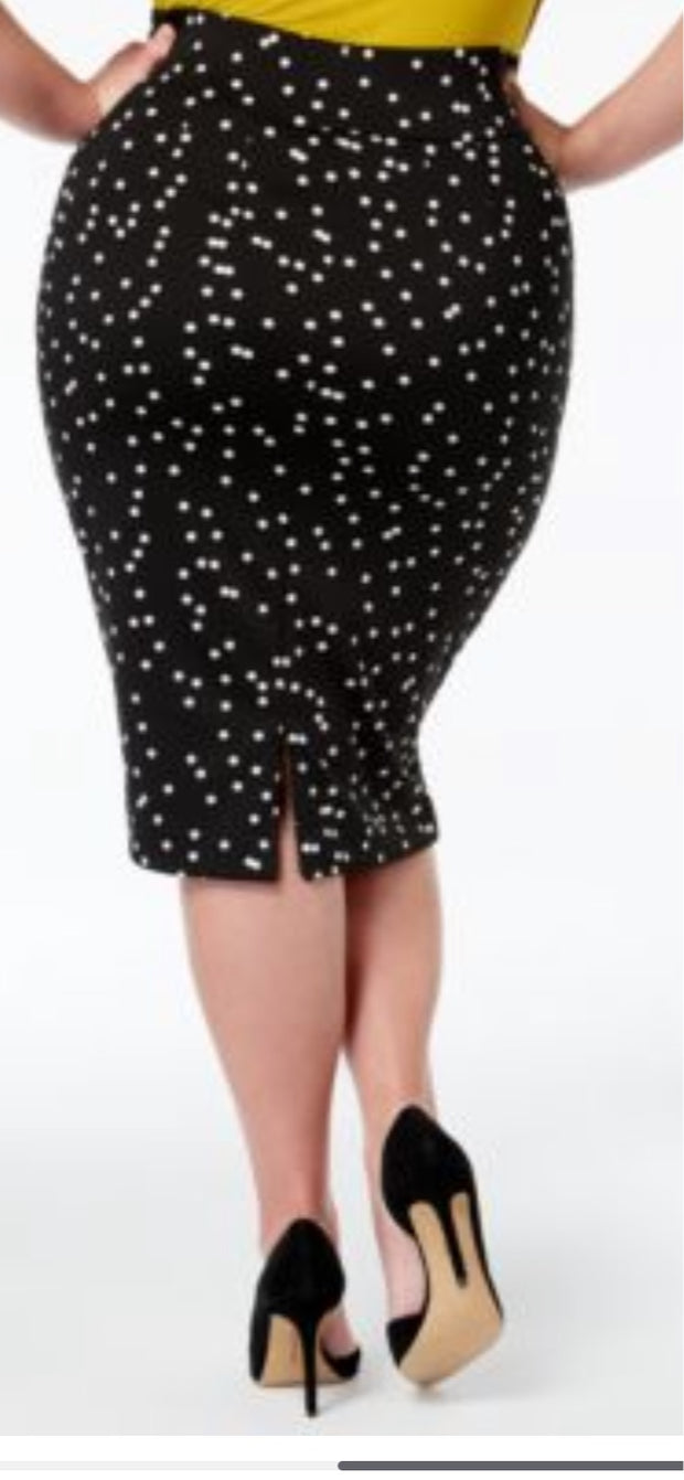 BT-M  M-109  {Alfani} Black Dot Skirt Retail €69.50 PLUS SIZE 22w