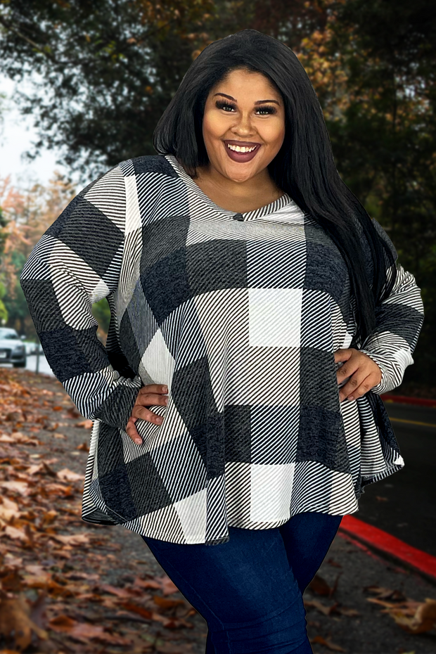 62 PLS-C {All I Could Ask For} Charcoal Print V-Neck Top EXTENDED PLUS SIZE 3X 4X 5X