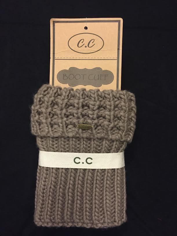 LEG S- K C.C. Chunky Knit Boot Cuff~Taupe