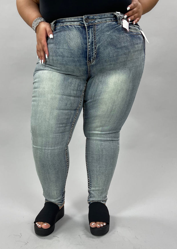 BT-K {True Luck} Heavy Stitch Detail Mid-Rise Skinny Jeans
